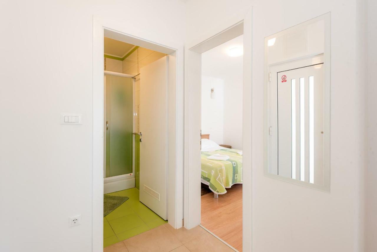 Apartmani Gelo 克勒克 外观 照片