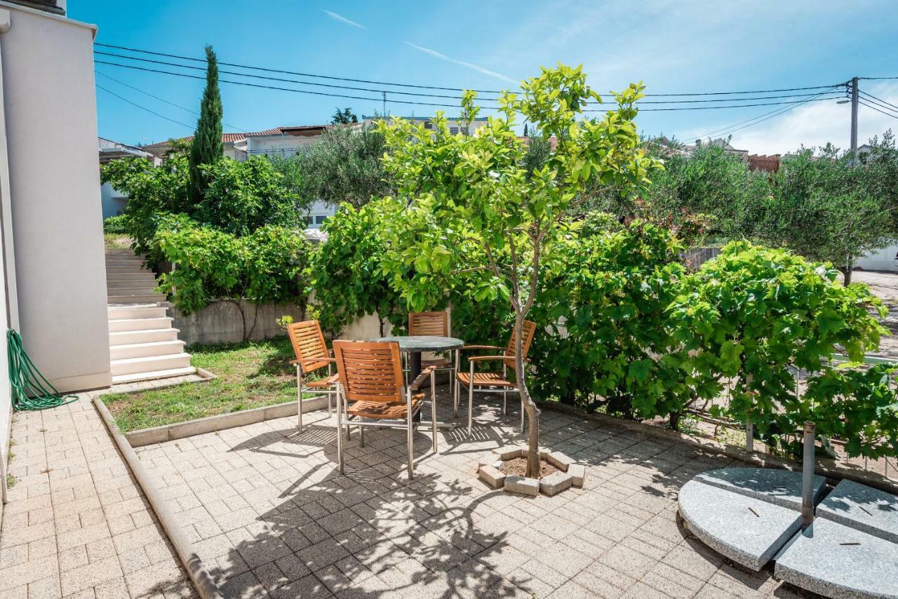 Apartmani Gelo 克勒克 外观 照片