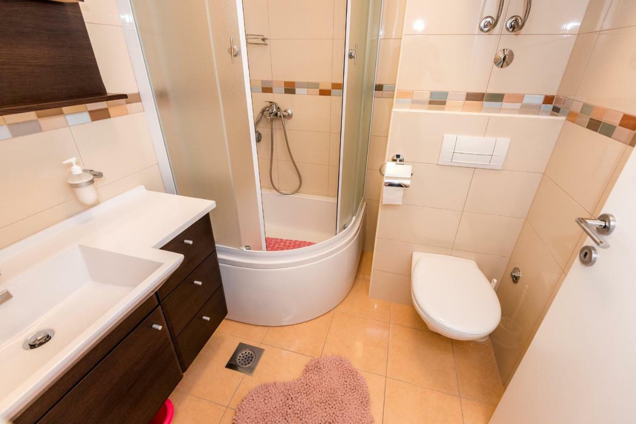Apartmani Gelo 克勒克 外观 照片