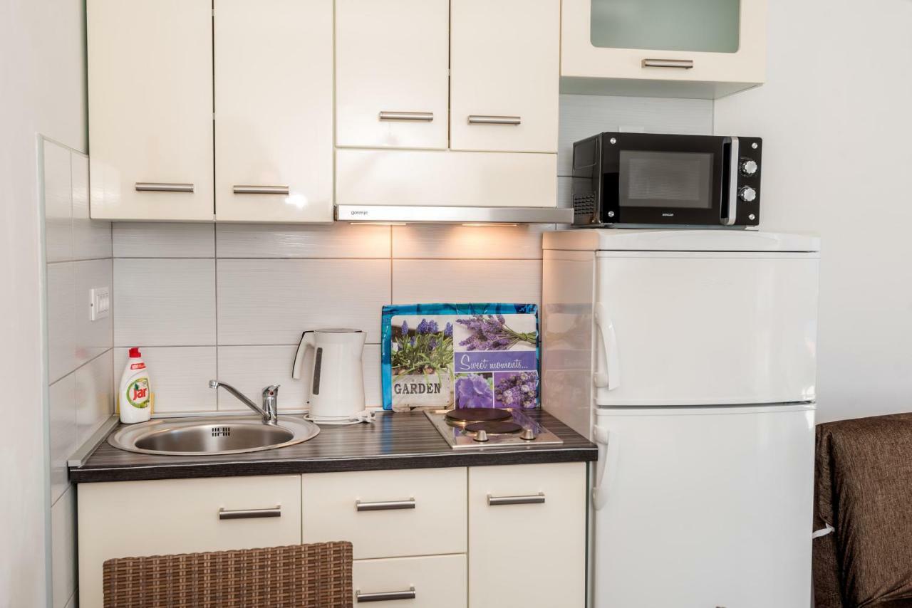 Apartmani Gelo 克勒克 外观 照片