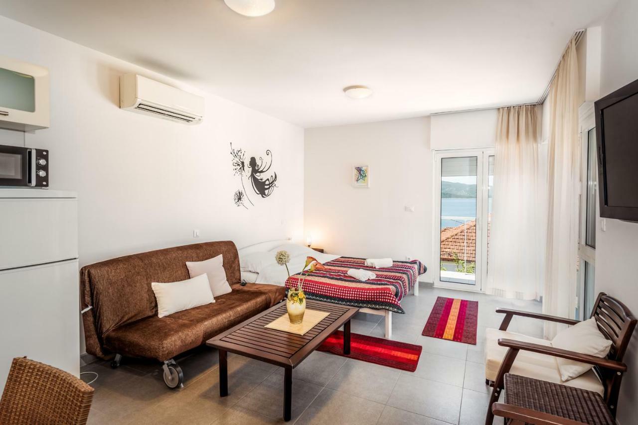 Apartmani Gelo 克勒克 外观 照片
