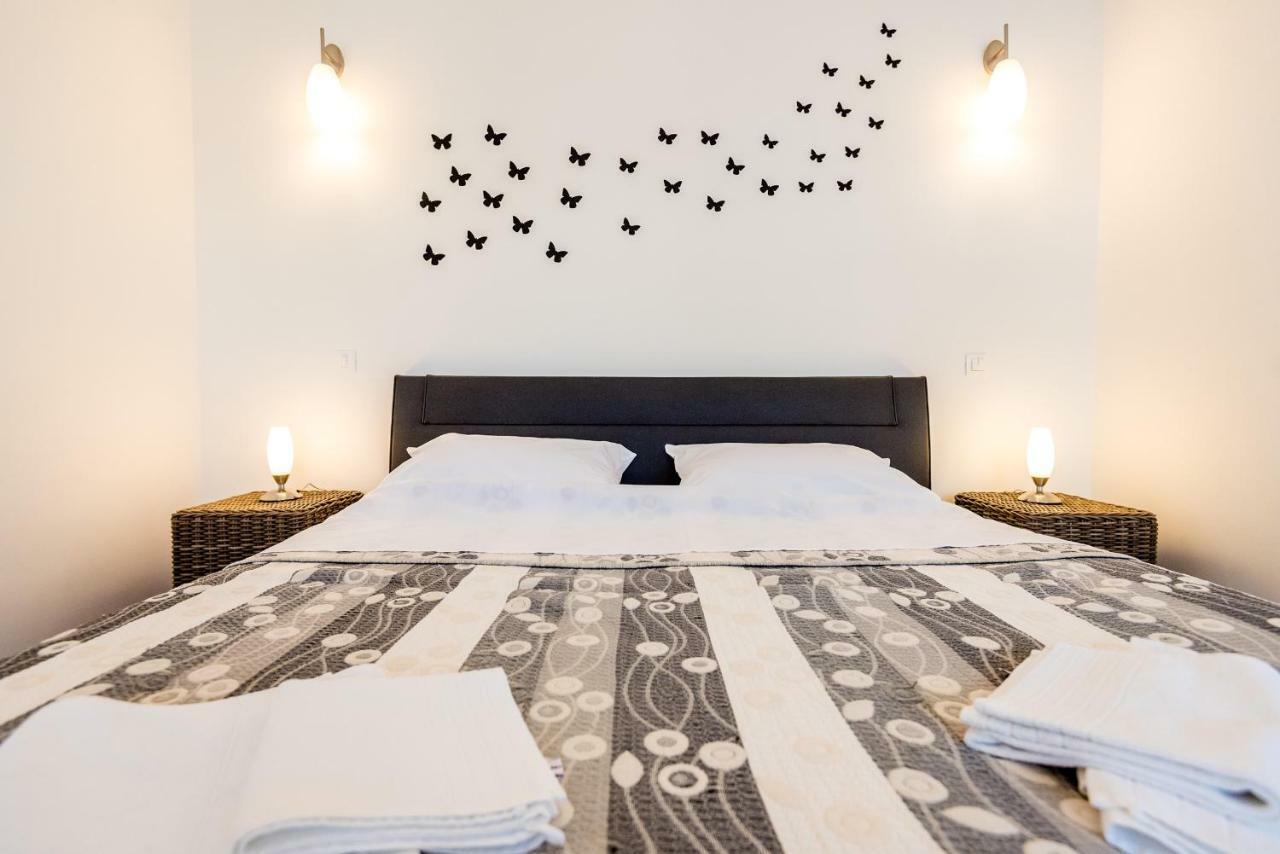Apartmani Gelo 克勒克 外观 照片